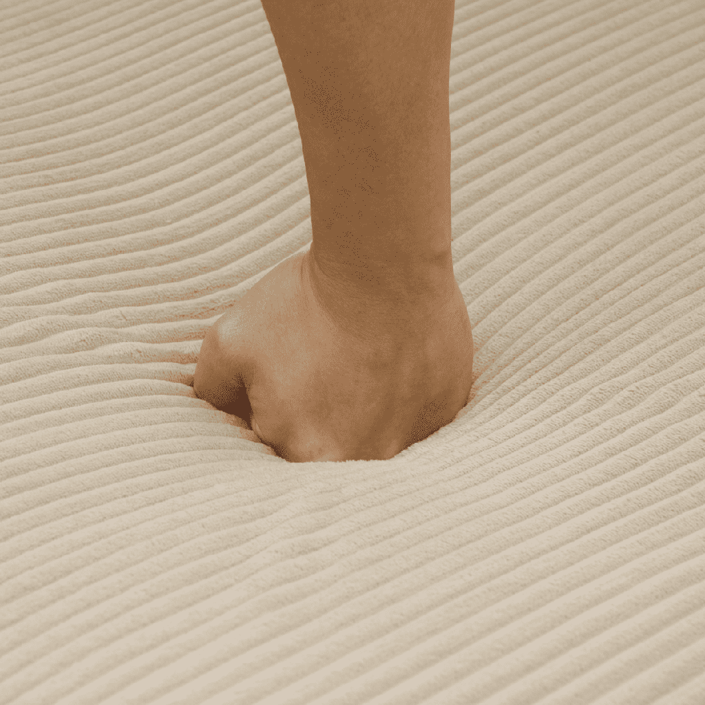 337155000028368120_04.jpg